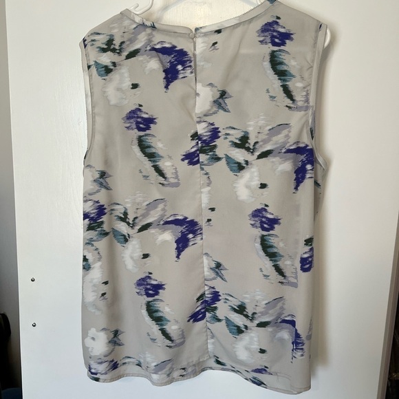 DALIA 1x Grey and Purple Floral Sleeveless Tank Blouse - Picture 1 of 12